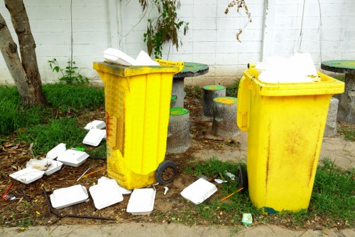 Professional waste management team at Finsburypark